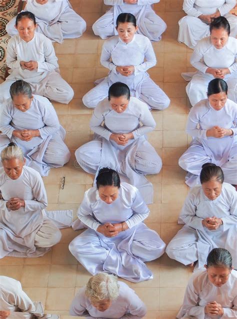 Followers of the Cao Dai Praying in Cao Dai Temple Editorial Stock Photo - Image of religious ...