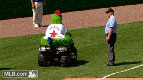 Philadelphia Phillies Baseball GIF - Find & Share on GIPHY