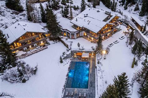 Crans Montana Luxury Ski Chalets - Exclusive Ski Holidays | Leo Trippi