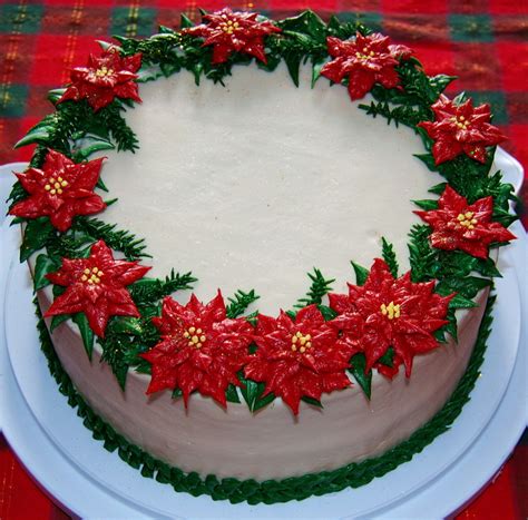 Christmas Wreath Cake - CakeCentral.com