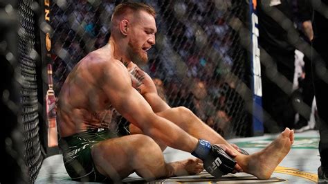 Dustin Poirier beats Conor McGregor after Irishman appears to suffer gruesome injury - Verve times