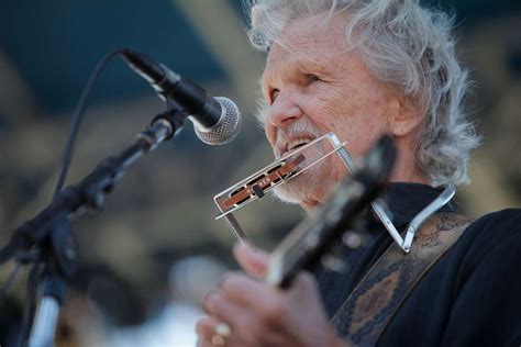 Kris Kristofferson brings old songs to a new audience