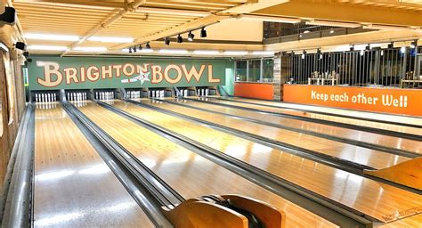 The Ultimate Guide to Candlepin Bowling in and Around Boston