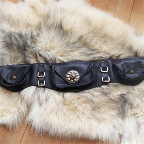 Shop Leather Fanny Pack - Etsy