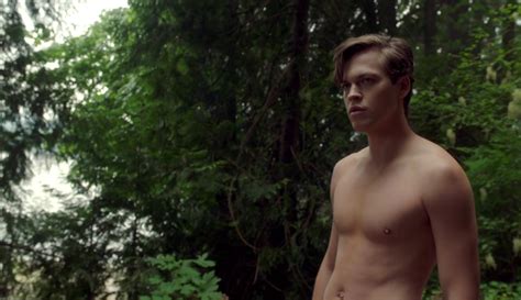 Alexis_Superfan's Shirtless Male Celebs: Alexander Calvert shirtless in Supernatural Season 13, Ep 1