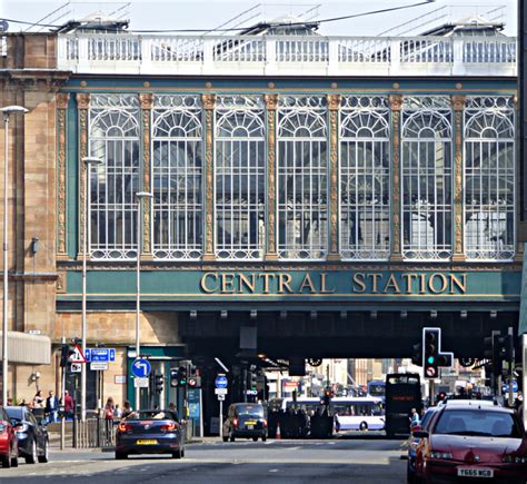 Glasgow Central railway station © Thomas Nugent cc-by-sa/2.0 ...