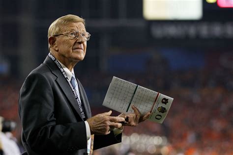 Lou Holtz Unveils His Prediction For Ohio State vs. Notre Dame - The Spun