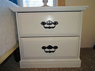 SeeMeSew: Nightstand redo