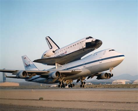 NASA Armstrong Fact Sheet: Shuttle Carrier Aircraft | NASA