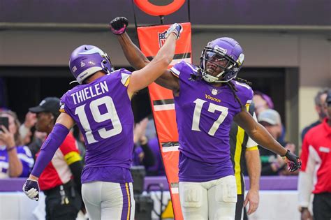 Adam Thielen a Full Participant in Vikings Practice on Thursday