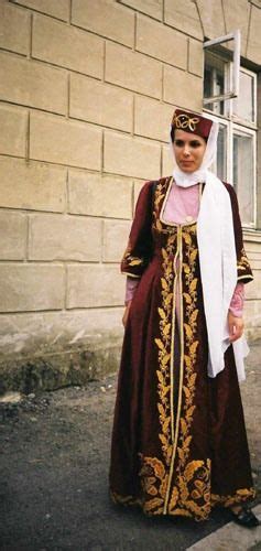 Traditional dress Lebanon | Lebanese clothing, Traditional outfits, Traditional lebanese clothing