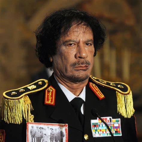 Beschleuniger Unglücklicherweise werben muammar gaddafi outfits ...