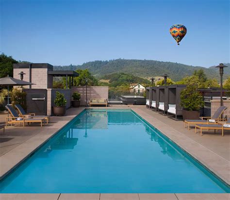 20 Best Hotels with Rooftop Pools in the United States