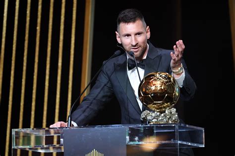 Messi donates 8th Ballon d'Or trophy to Barcelona Museum | Daily Sabah