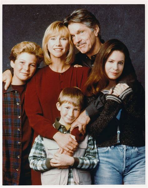 Picket Fences Cast Photo 6 Adam Wylie, Holly Marie Combs, Kathy Baker ...