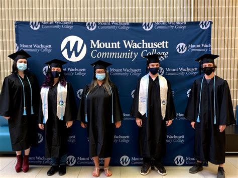 Mount Wachusett Community College’s Gateway to College graduates 32 ...