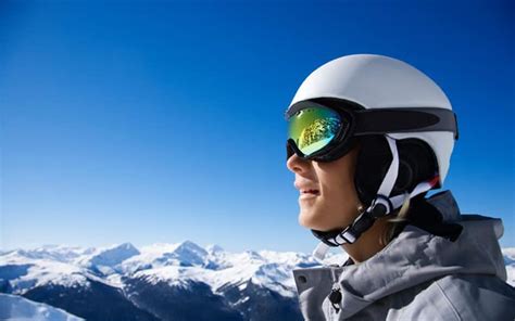 Top 31 Best Snowboard Helmets Reviews 2024 - My Trail Co