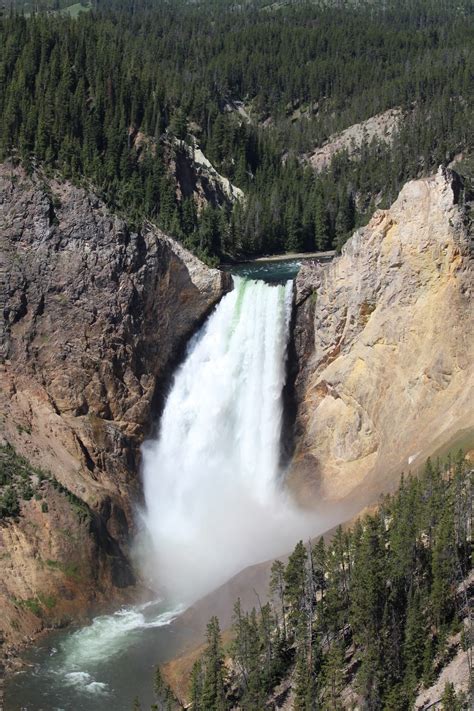 Armand's Rancho Del Cielo: National Geographic Magazine: Yellowstone Issue (May 2016)