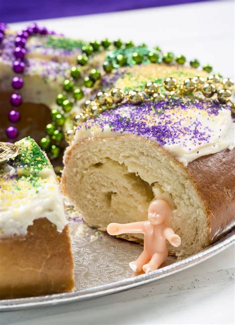 What is King Cake? The Epiphany-Mardi Gras Tradition, Explained