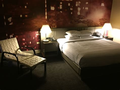 Grand Hyatt New York - Grand Club room - Miles from Blighty