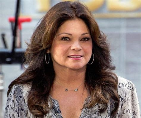 Valerie Bertinelli Biography - Facts, Childhood, Family Life ...