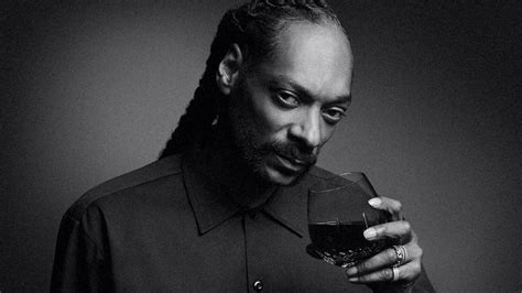 Snoop Dogg is now a wine merchant. Yes, you read that right