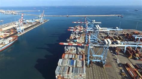 Israel to Privatize Port of Haifa