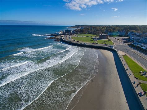 New England’s best beach town? Globe readers pick Narragansett, R.I.