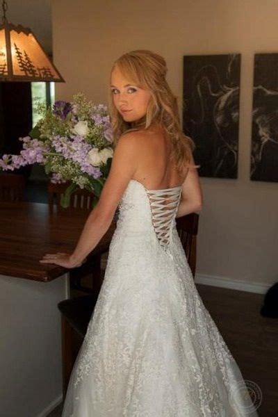 Amy Fleming Wedding Dress - Chorp Wedding