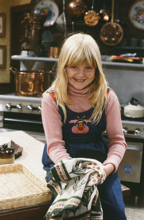 Inside the Life and Career of Tina Yothers after ‘Family Ties’