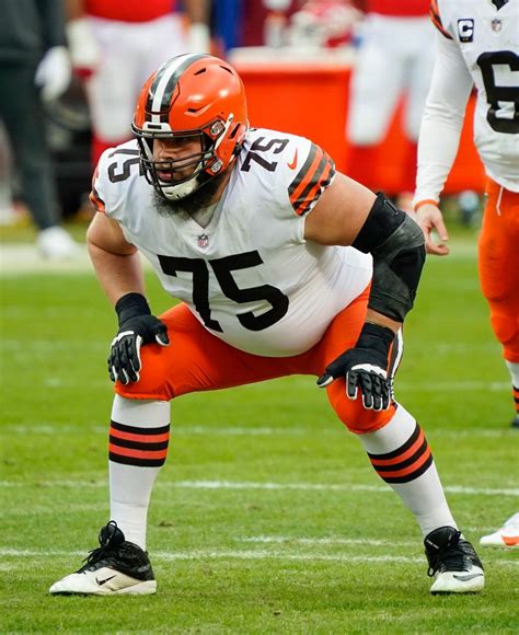 Joel Bitonio - Pro Football Rumors