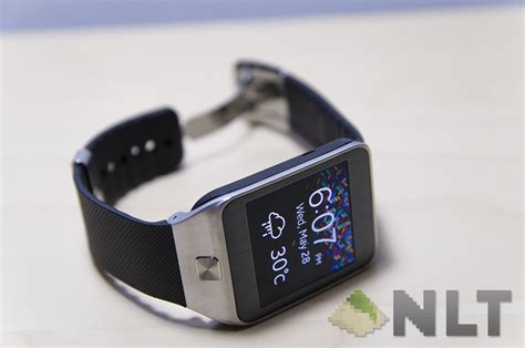 [Review] Samsung Gear 2 - expensive showoff | As a fitness device ...