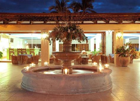 Posada Real Puerto Escondido vacation deals - Lowest Prices, Promotions ...