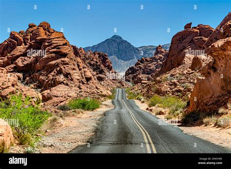 Valley of fire scenic drive hi-res stock photography and images - Alamy