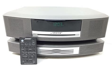 Lot - Bose Wave Music System-Multi CD Player & Remote