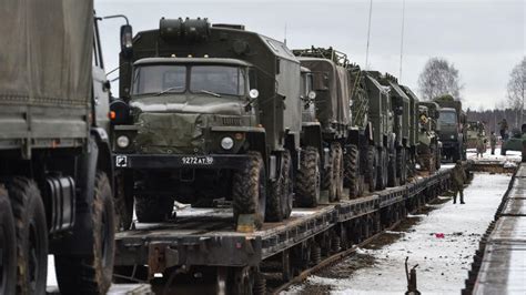 Scott Hollowell on LinkedIn: What images of Russian trucks say about ...