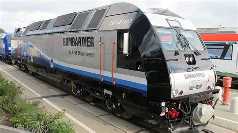 Indian Railways to manufacture dual-mode hybrid locomotives soon ...