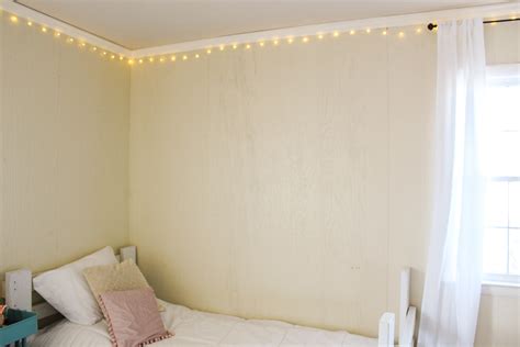 DIY Aesthetic Collage Wall | Photo Ideas & Tips For Hanging Your ...