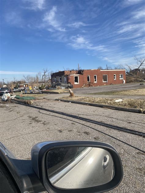 Mayfield KY tornado destruction : r/pics