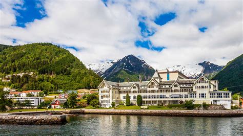 Sognefjord : Norway Travel Guide : Nordic Visitor