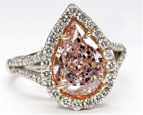 All You Need to Know About Colored Diamonds | WeddingElation