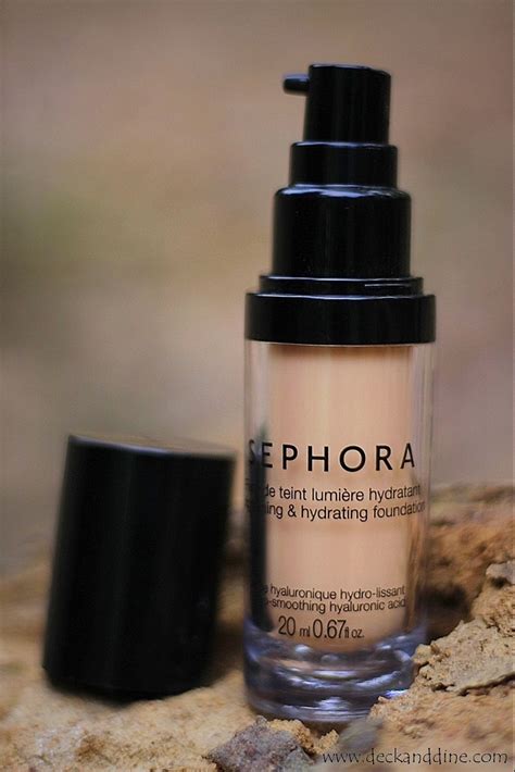 REVIEW: SEPHORA Brightening & Hydrating Foundation - Deck and Dine