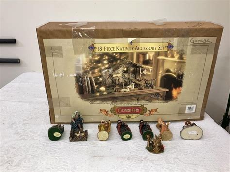 GRANDEUR NOEL 1999 COLLECTORS EDITION NATIVITY SET | Live and Online Auctions on HiBid.com