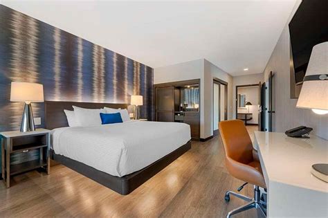 Cambria Hotel Detroit Downtown Rooms: Pictures & Reviews - Tripadvisor