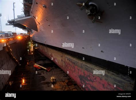 Uss Nimitz Inside