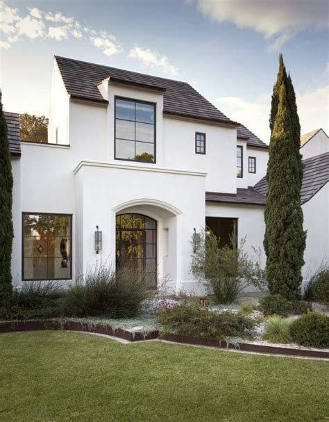 White Houses with Black Trim Inspiration | Life on Virginia Street ...