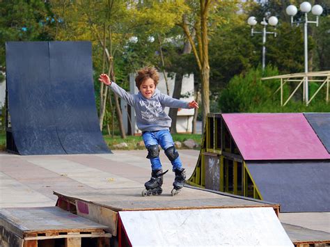 3 Roller Skating Tricks to Learn this Summer