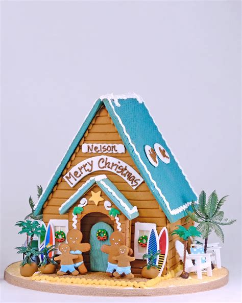 Beach Large Gingerbread House – The Solvang Bakery