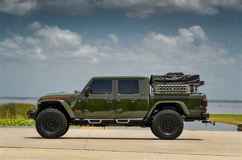 Gallery | Jeep Gladiator MOJAVE on HD OFF-ROAD Venture / Black – HPD Wheels