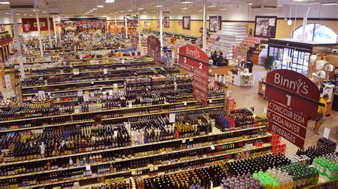 Binny's Beverage Depot - Lincoln Park | Shopping in Lincoln Park, Chicago